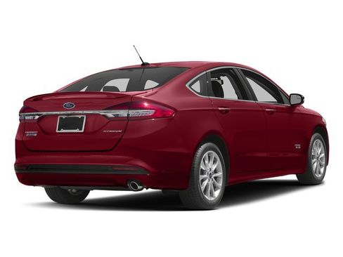 Used 2017 Ford Fusion Energi Titanium FWD image 3