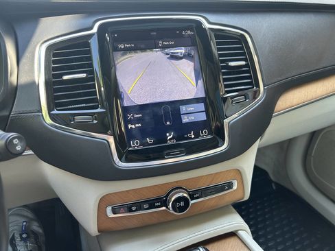 Used 2016 Volvo XC90 T6 Inscription AWD/4WD image 23