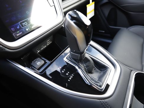 New 2025 Subaru Outback Touring XT w/ Popular Package #2 image 31