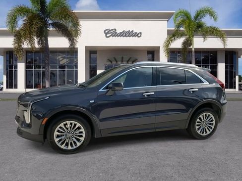 Certified 2025 Cadillac XT4 Premium Luxury FWD image 7