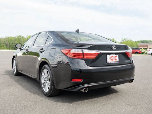 Used 2015 Lexus ES 350 w/ Premium Package image 4