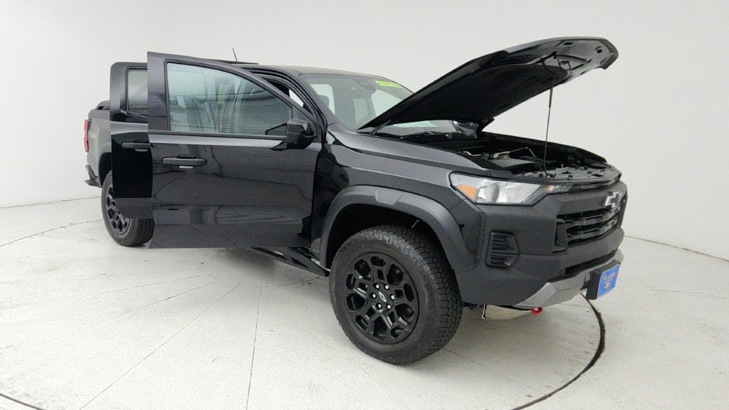 New 2026 Chevrolet Colorado Trail Boss AWD/4WD image 9
