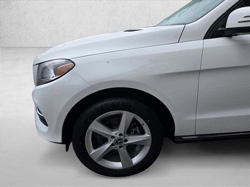 Used 2018 Mercedes-Benz GLE 350 4MATIC image 9