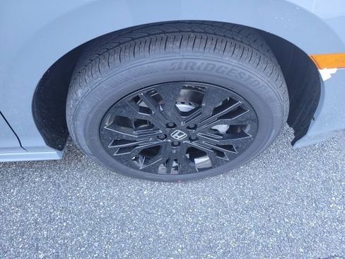 New 2026 Honda Odyssey Sport-L image 13