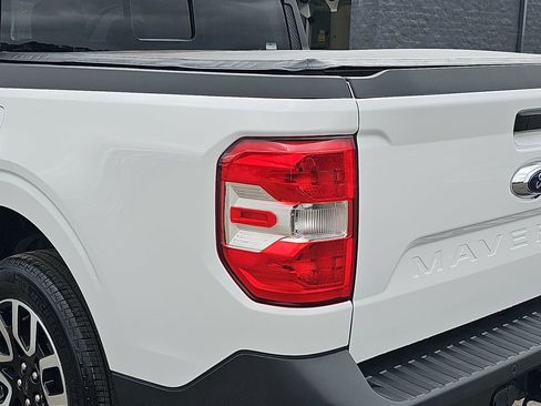 Used 2024 Ford Maverick Lariat w/ 4K Tow Package AWD/4WD image 38