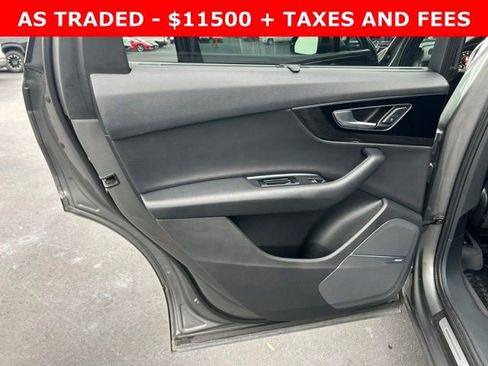 Used 2017 Audi Q7 3.0T Prestige image 13
