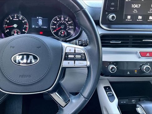 Used 2020 Kia Telluride S w/ S 8 Passenger Seating Package FWD image 25