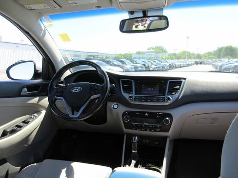 Used 2017 Hyundai Tucson Value FWD image 22