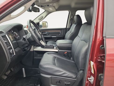 Used 2018 RAM 2500 Laramie w/ Off Road Package image 9