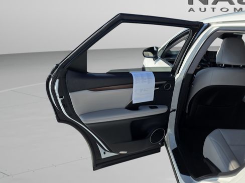 Used 2021 Lexus RX 450hL AWD w/ Premium Package image 23