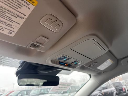 Used 2025 Ford Mustang Mach-E Select w/ Comfort Package Lite image 40