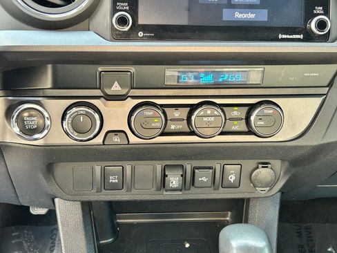 Used 2023 Toyota Tacoma TRD Off-Road image 21