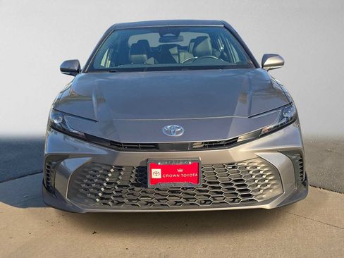 Certified 2026 Toyota Camry SE FWD image 8