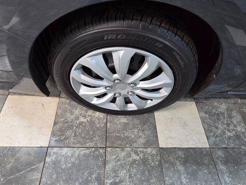 Used 2021 Subaru Impreza 2.0i AWD/4WD image 8