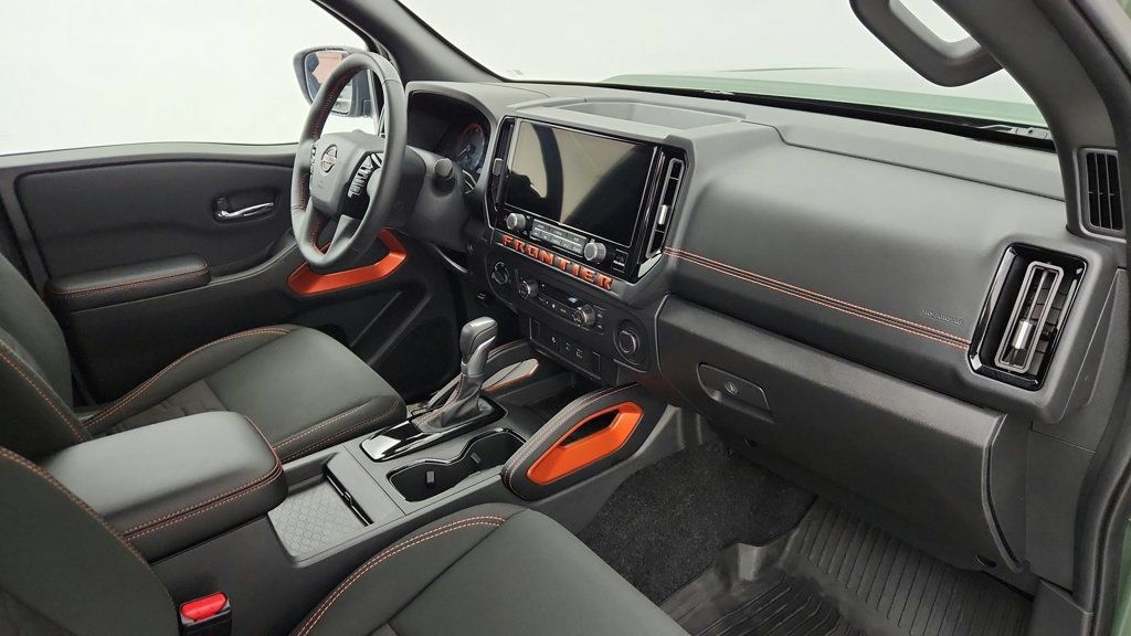 Used 2025 Nissan Frontier PRO-4X w/ Interior Protection Package AWD/4WD image 24