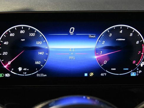 Certified 2026 Mercedes-Benz GLA 250 4MATIC image 18