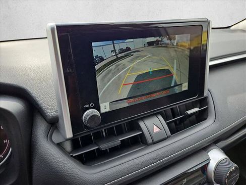 Used 2025 Toyota RAV4 XLE image 14