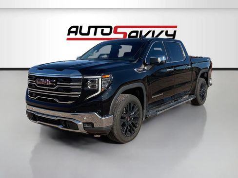 Used 2025 GMC Sierra 1500 SLT w/ SLT Premium Plus Package AWD/4WD image 3