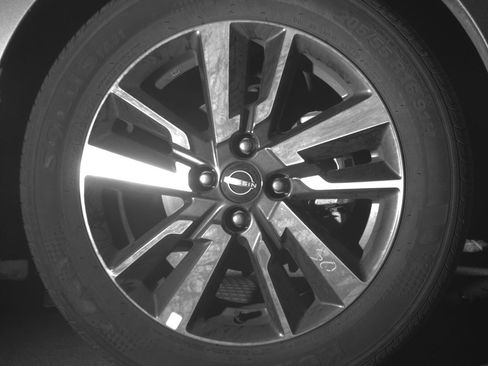 Used 2025 Nissan Versa SV image 13