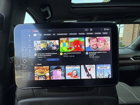 Used 2025 GMC Yukon Denali Ultimate image 19