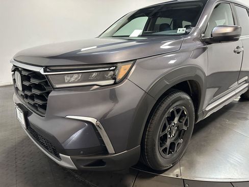 Used 2023 Honda Pilot EX-L image 7