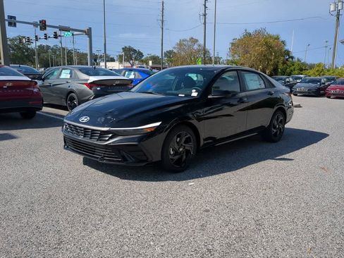 New 2026 Hyundai Elantra Sport FWD image 2