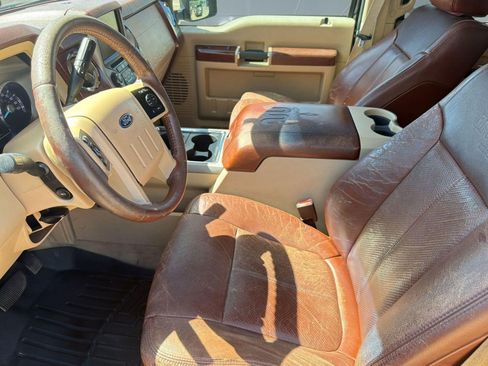 Used 2013 Ford F250 King Ranch w/ King Ranch w/Chrome Pkg AWD/4WD image 5