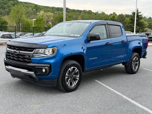 Certified 2021 Chevrolet Colorado Z71 w/ Safety Package AWD/4WD image 3