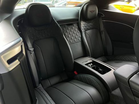 Used 2020 Bentley Continental GT image 27