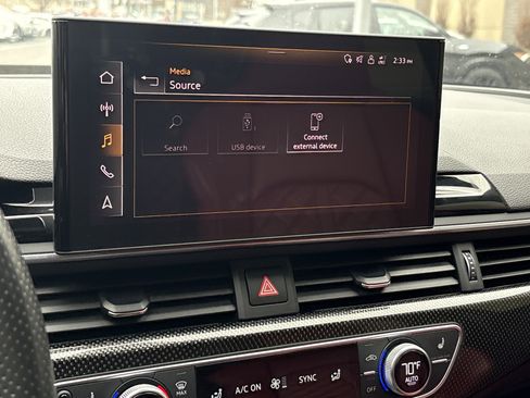 Used 2020 Audi S4 Premium Plus w/ Premium Plus Package image 23