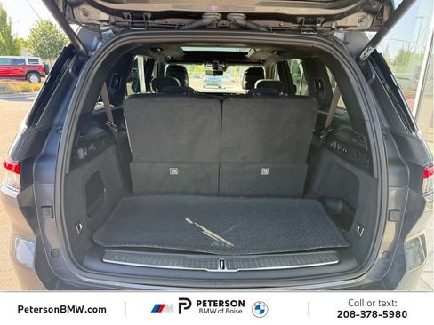 Used 2023 Jeep Grand Cherokee L Summit AWD/4WD image 9