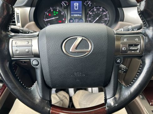 Used 2018 Lexus GX 460 Premium w/ Premium Package AWD/4WD image 25