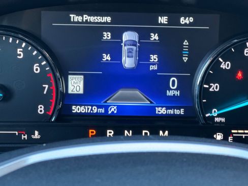 Used 2020 Ford Explorer Limited w/ Class III Trailer Tow Package image 28