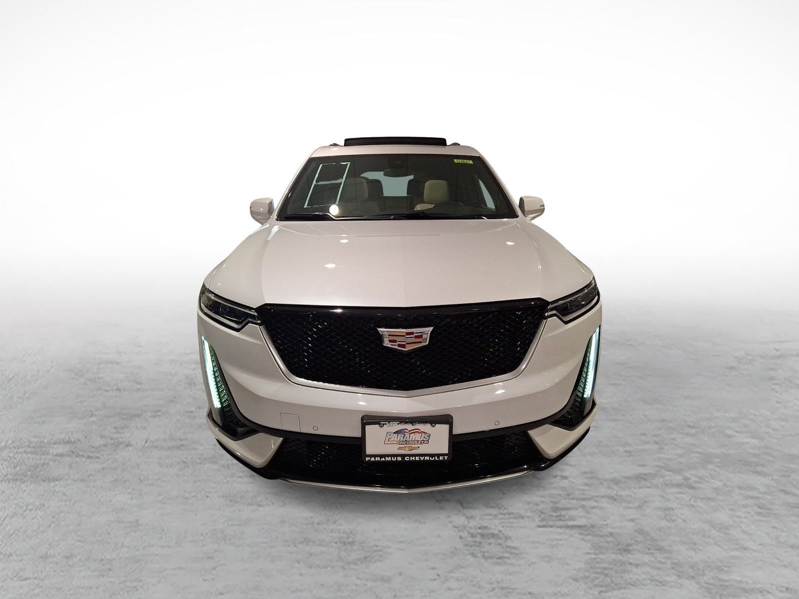 Certified 2023 Cadillac XT6 Sport w/ LPO, Floor Liner Package AWD/4WD image 2