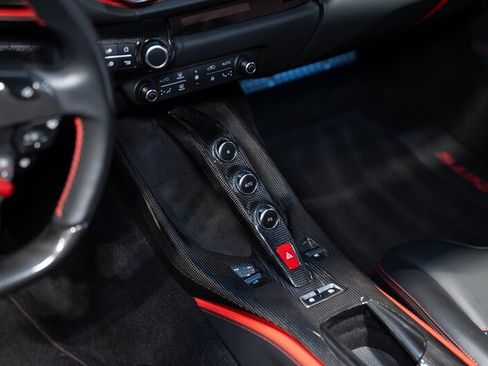 Used 2022 Ferrari 812 GTS RWD image 21