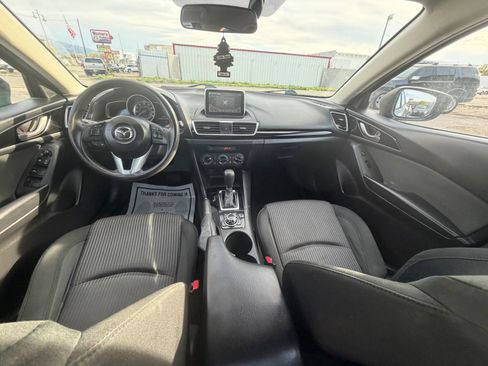 Used 2016 MAZDA MAZDA3 i Sport w/ Preferred Equipment Package image 25
