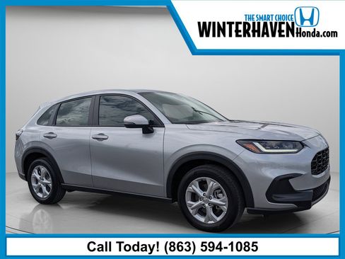 Used 2025 Honda HR-V LX image 1