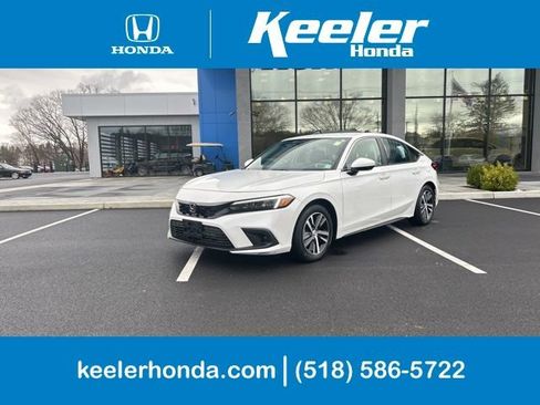 Used 2024 Honda Civic LX image 1