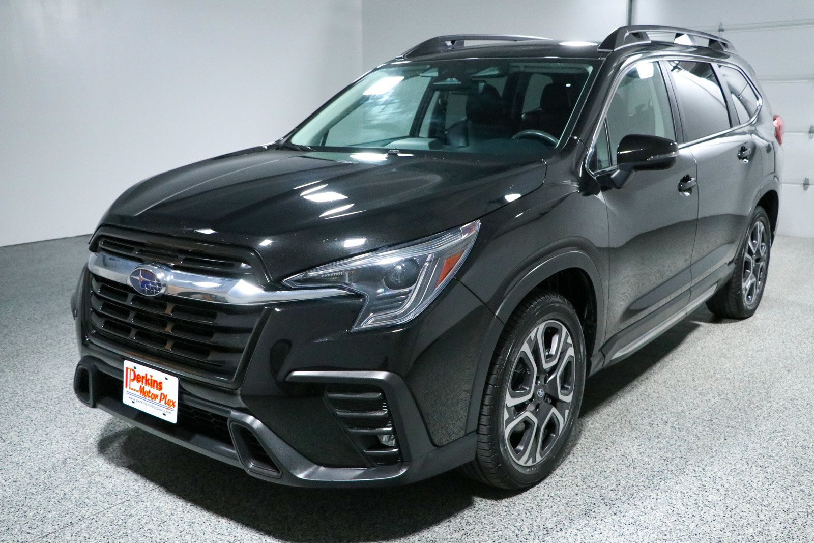 Used 2023 Subaru Ascent Limited AWD/4WD image 33