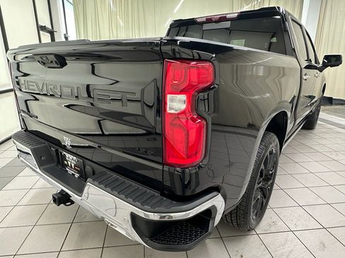 Certified 2023 Chevrolet Silverado 1500 LTZ w/ Technology Package image 8