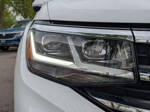 Certified 2023 Volkswagen Atlas SE AWD/4WD image 16