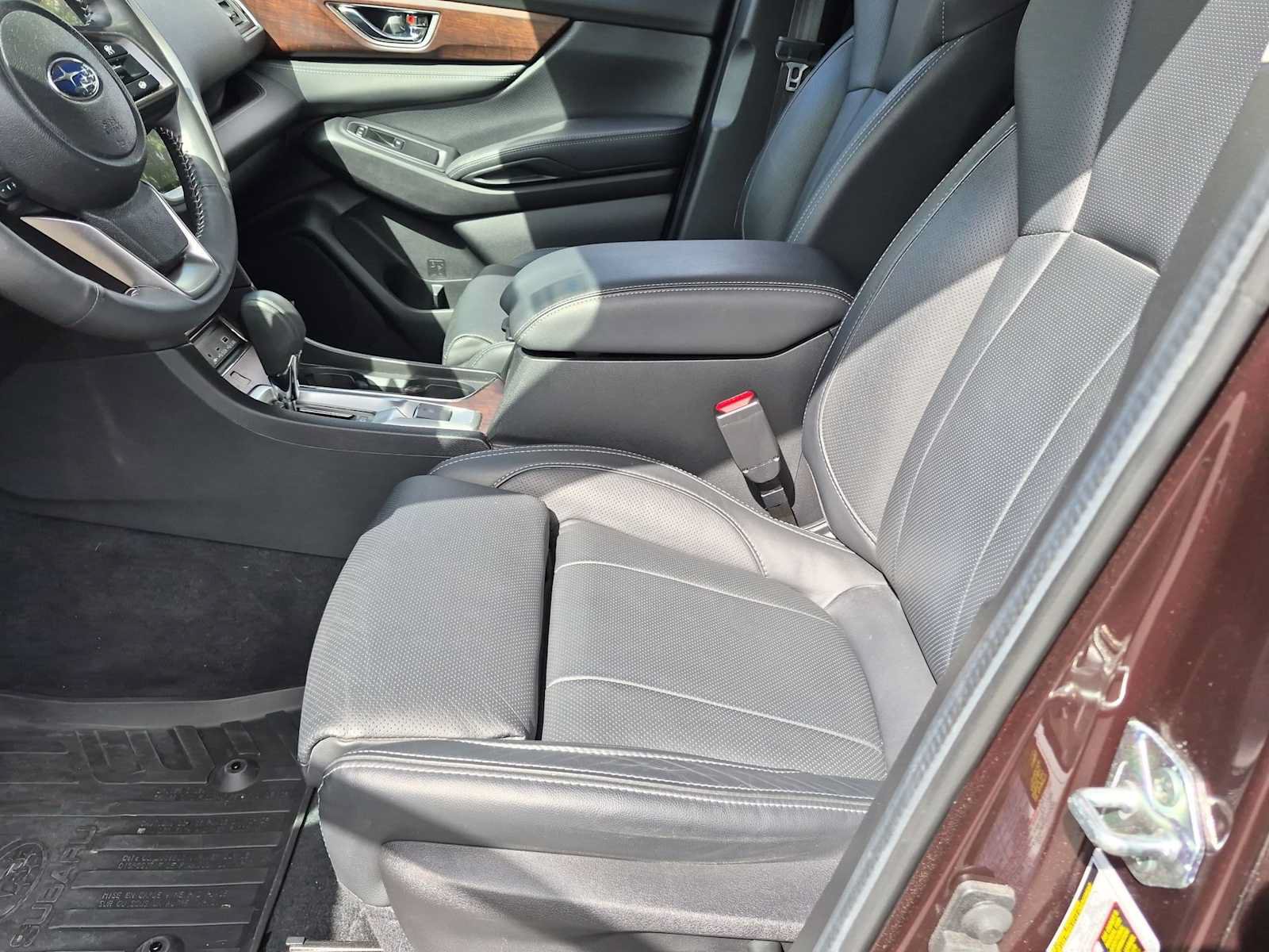 Used 2023 Subaru Ascent Touring AWD/4WD image 16