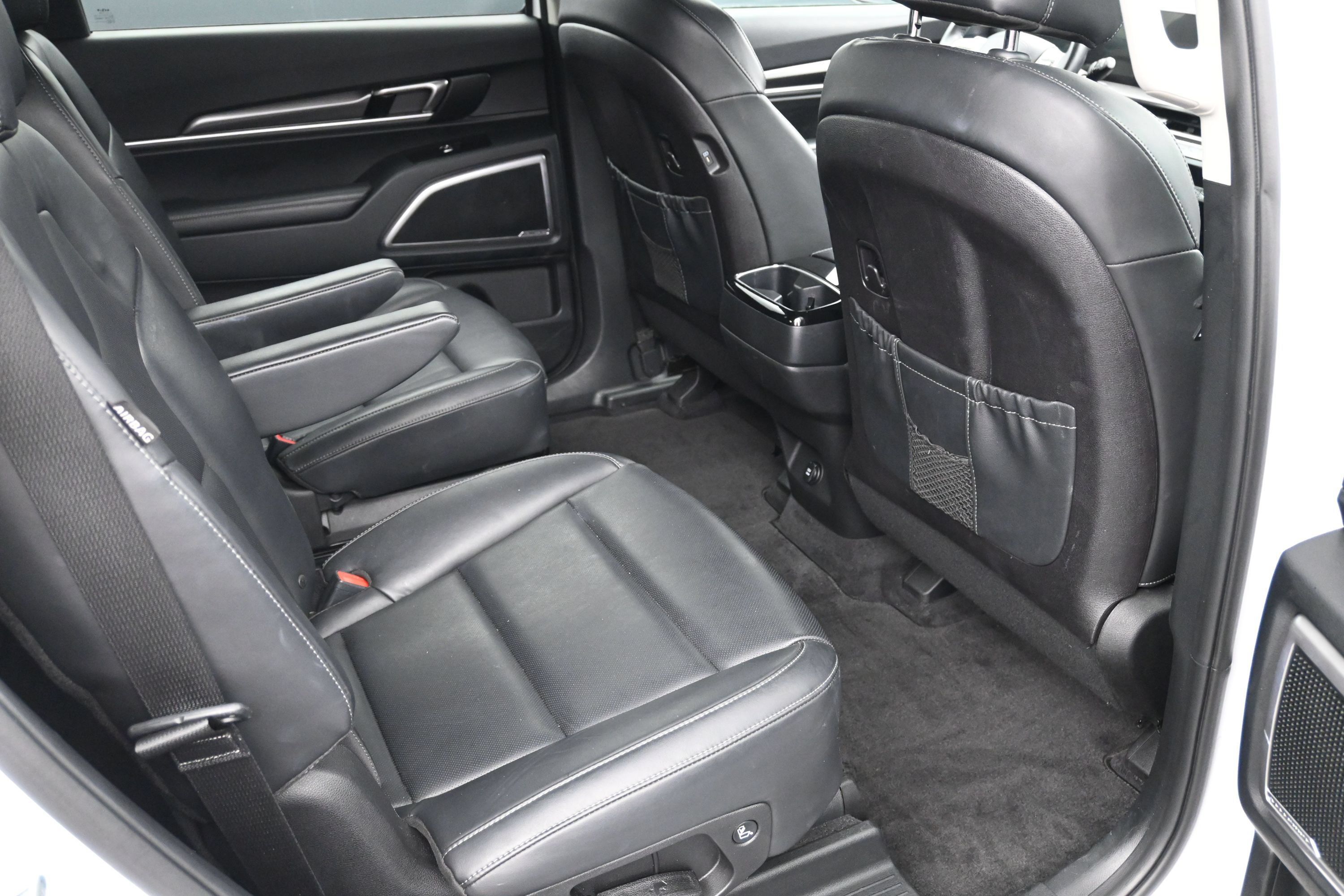 Used 2025 Kia Telluride S FWD image 10