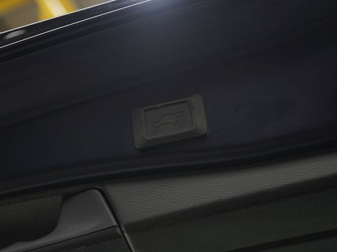 Used 2020 Toyota RAV4 XSE w/ XSE Grade Weather Package image 18