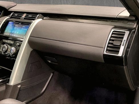Used 2019 Land Rover Discovery HSE AWD/4WD image 26