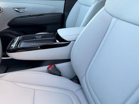 New 2026 Hyundai Tucson Limited image 14