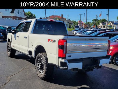 Used 2024 Ford F250 Platinum AWD/4WD image 3