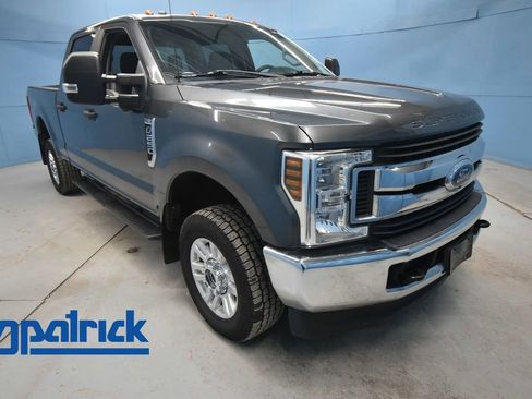 Used 2019 Ford F250 XL w/ STX Appearance Package image 1