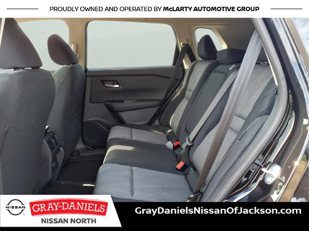 Certified 2026 Nissan Rogue SV AWD/4WD image 30