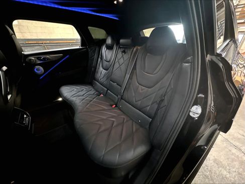 Used 2023 BMW XM AWD/4WD image 29